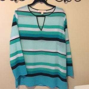 Women’s tunic top